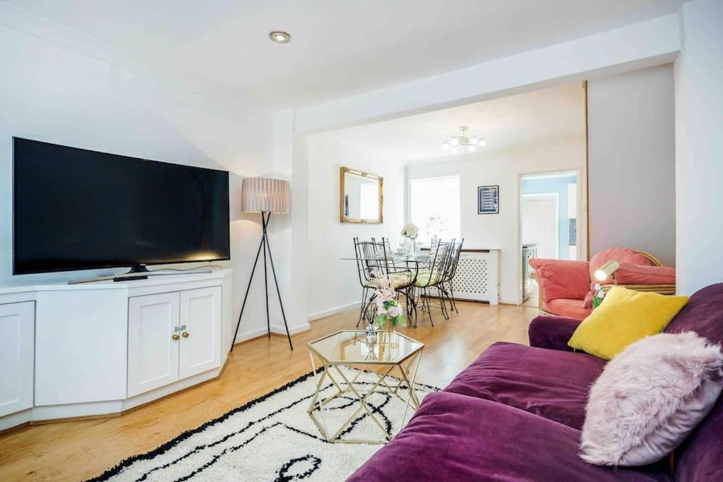 Stunning Victorian 3 Bed House Central Windsor Exterior photo